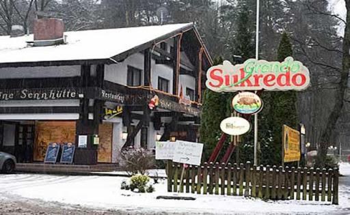 Grando Sukredo Hotel Гамбург Экстерьер фото